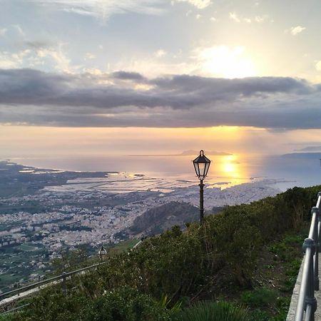 I Velieri Di Trapani Apartment Экстерьер фото