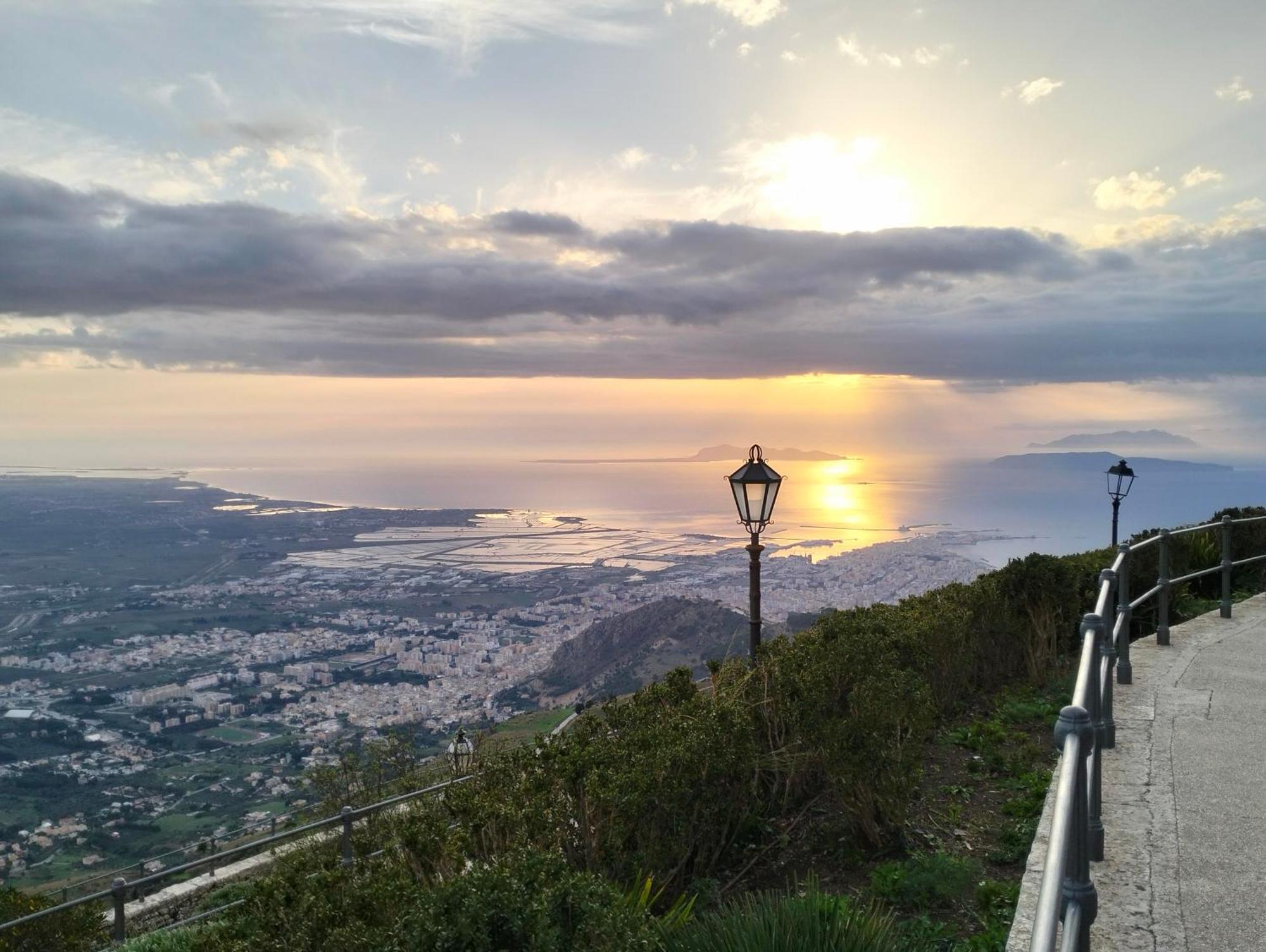 I Velieri Di Trapani Apartment Экстерьер фото